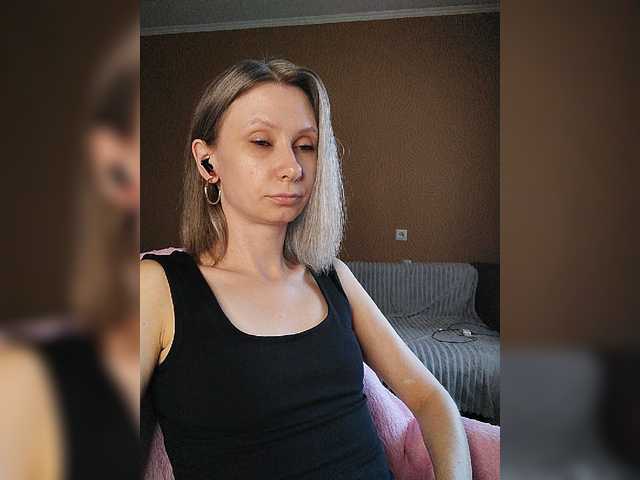 prettyKris live cam on BongaCams