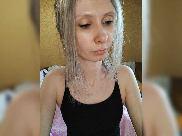 prettyKris cam en directo en BongaCams