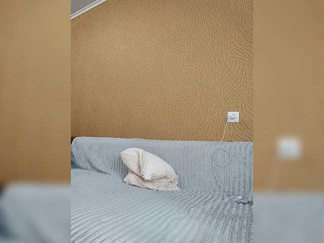 prettyKris live cam