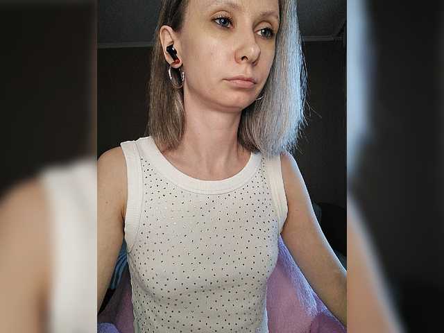 prettyKris live cam on BongaCams