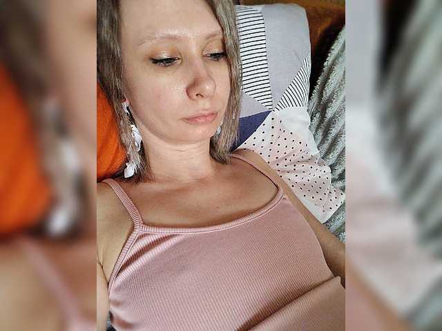 prettyKris live cam on BongaCams