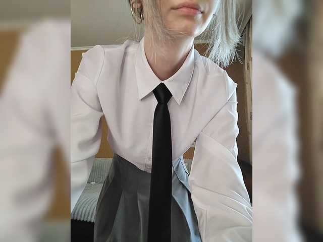 prettyKris live cam on BongaCams