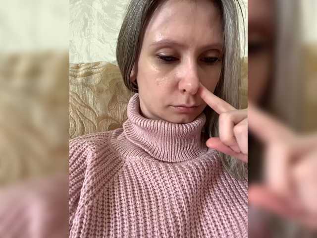 -Christina- live cam