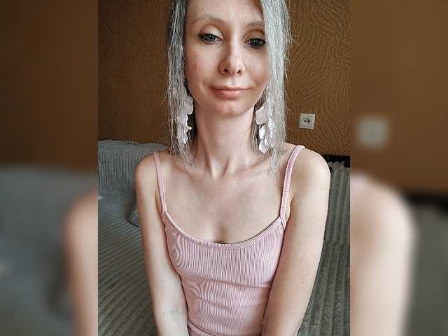 prettyKris live cam on BongaCams