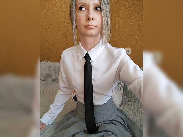 prettyKris live cam on BongaCams