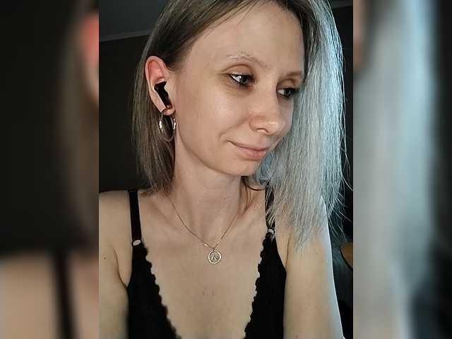 prettyKris live cam on BongaCams