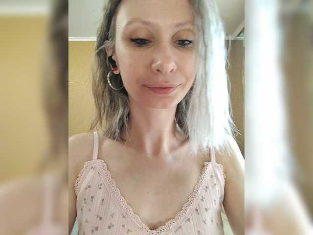 prettyKris live cam on BongaCams