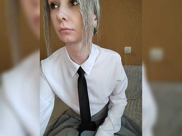 prettyKris live cam on BongaCams