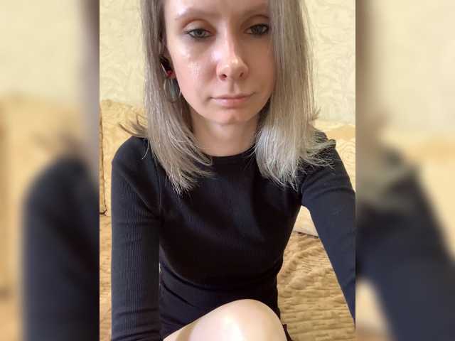 prettyKris live cam on BongaCams