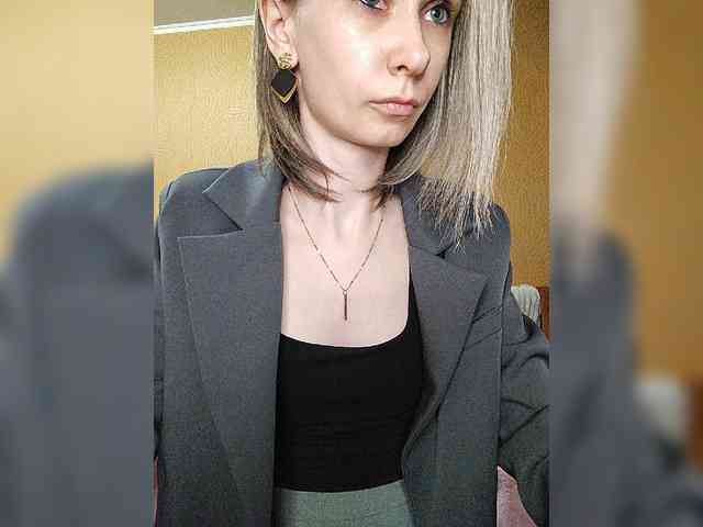 -Christina- webcam