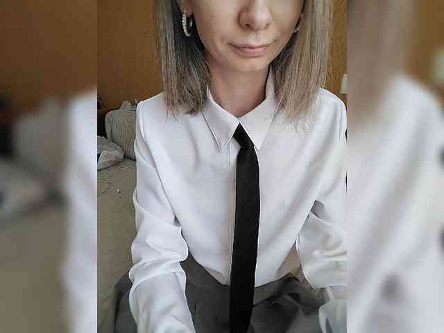 -Christina- webcam