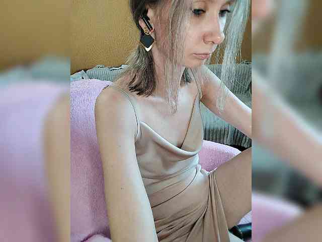 -Christina- webcam