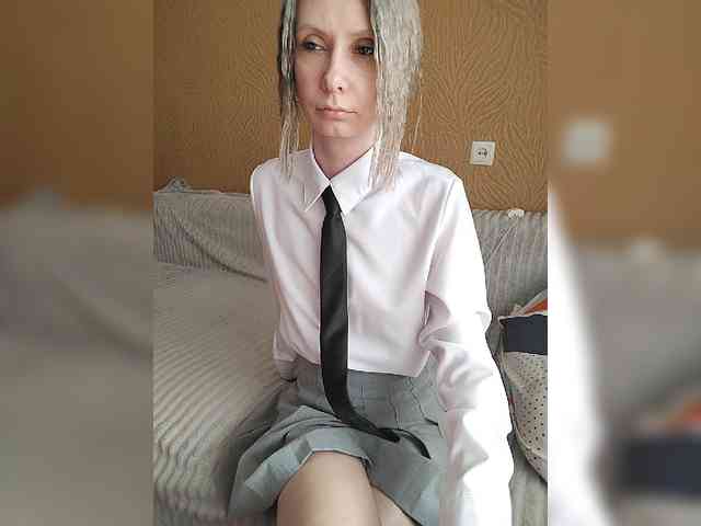 -Christina- webcam