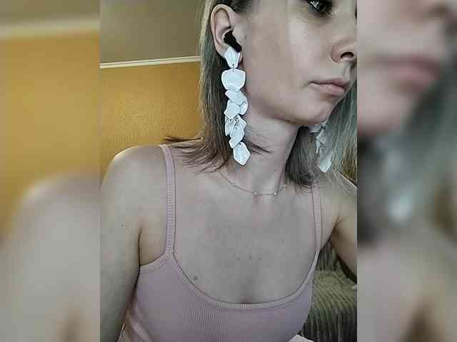 Модель: -Christina-