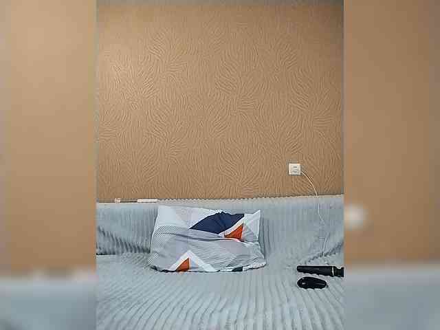 -Christina- webcam