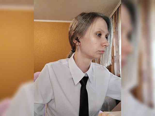 -Christina- webcam