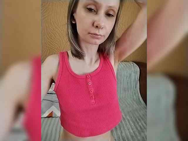 -Christina- webcam
