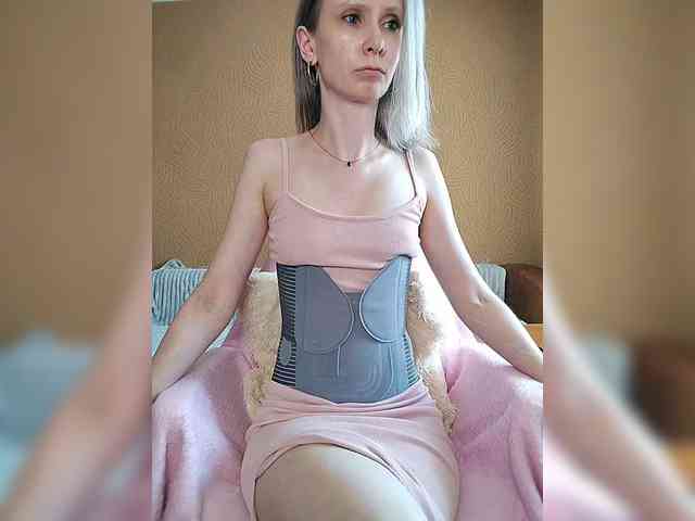 -Christina- webcam