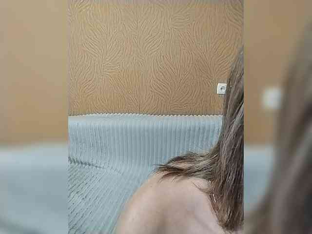 -Christina- webcam