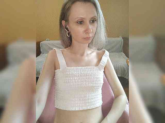 -Christina- webcam