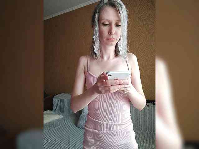 -Christina- webcam