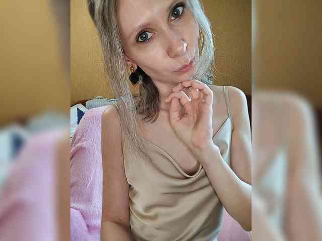 -Christina- webcam