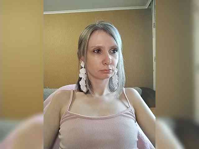 -Christina- webcam