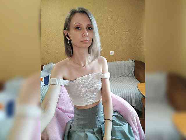 -Christina- webcam