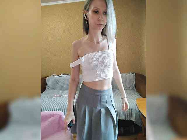 -Christina- webcam