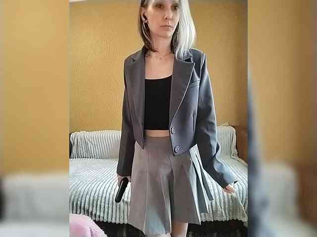 -Christina- webcam