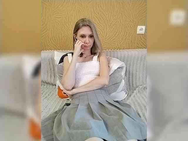 -Christina- webcam