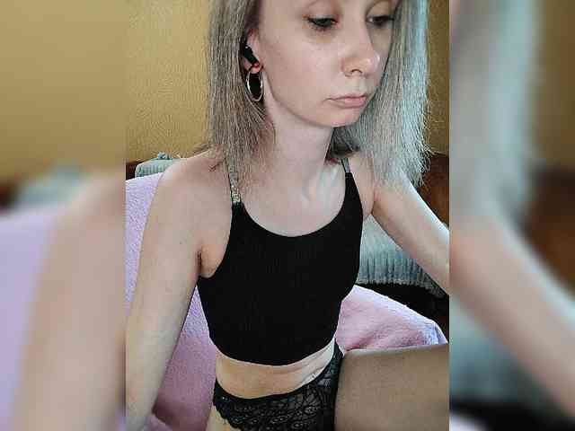 -Christina- webcam