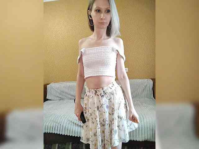 -Christina- webcam