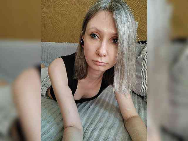 -Christina- webcam