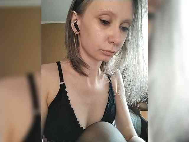 -Christina- webcam