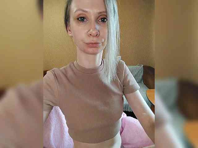 -Christina- webcam