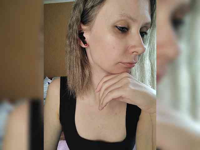 -Christina- webcam