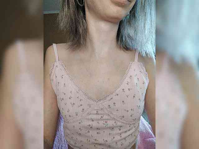 -Christina- webcam