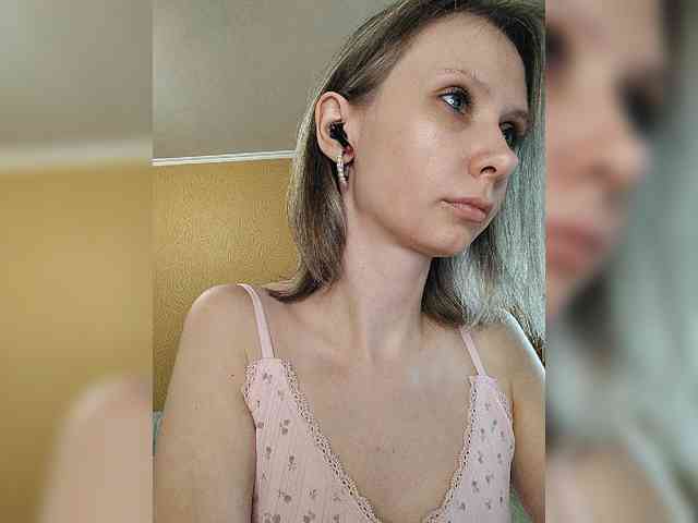 -Christina- webcam