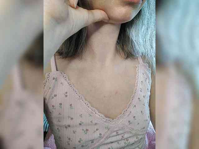 -Christina- webcam