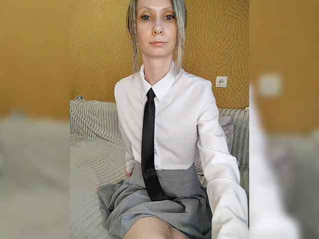 -Christina- webcam