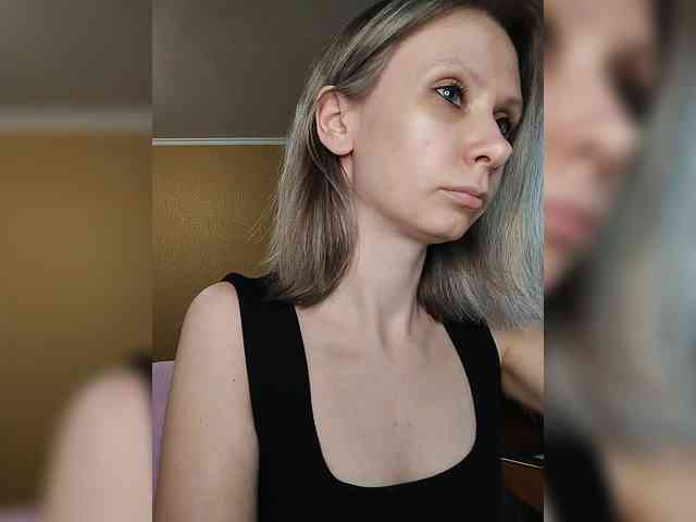 -Christina- webcam