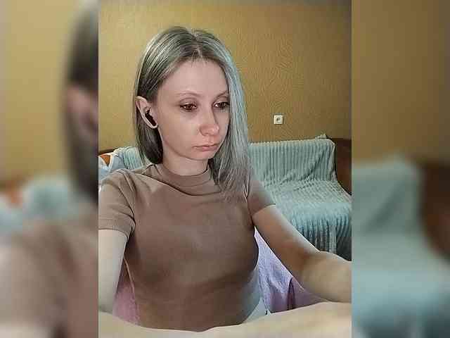 -Christina- webcam