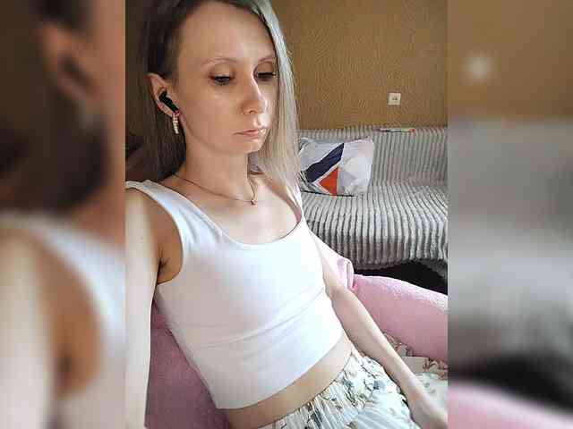 -Christina- webcam