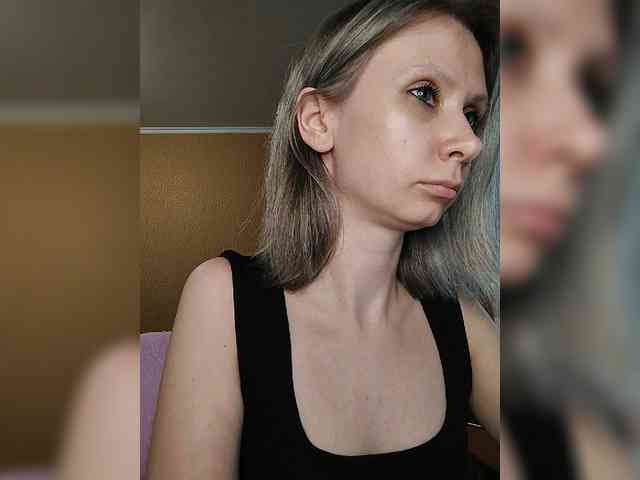 -Christina- webcam
