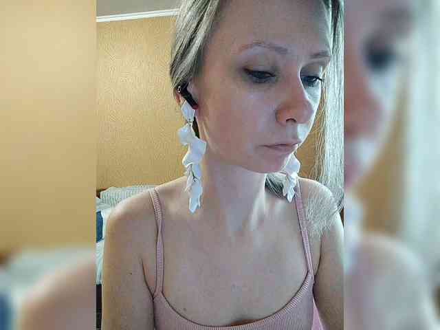-Christina- webcam