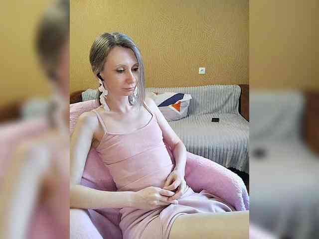-Christina- webcam