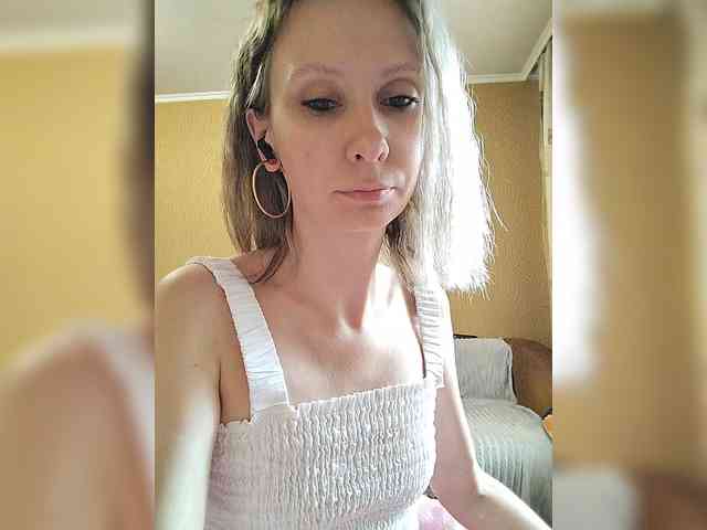 -Christina- webcam
