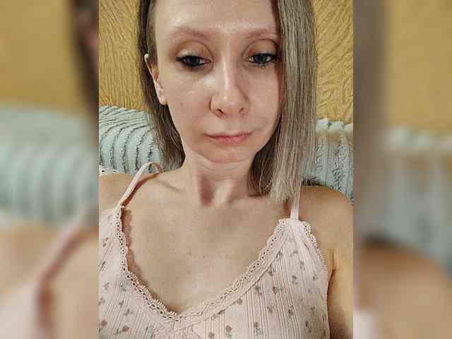 -Christina- webcam