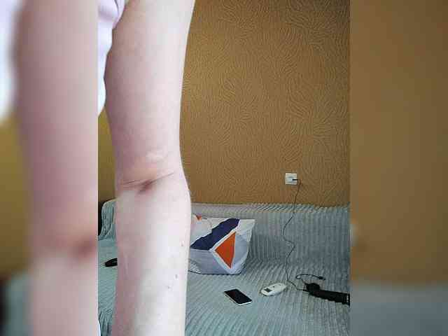-Christina- webcam